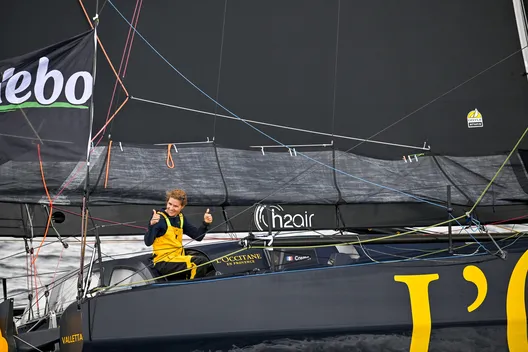 Clarisse Crémer (FRA), skipper de L'Occitane en Provence, après avoir pris la 16e place lors des arrivées de la Vendée New York, aux Sables d'Olonne