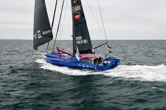 Le skipper de Stand As One Eric Bellion (FRA) est photographié lors des arrivées de la course à la voile New York Vendée, aux Sables d'Olonne